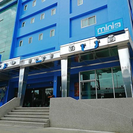 The Mini R Ratchada Hotel Банкок Екстериор снимка