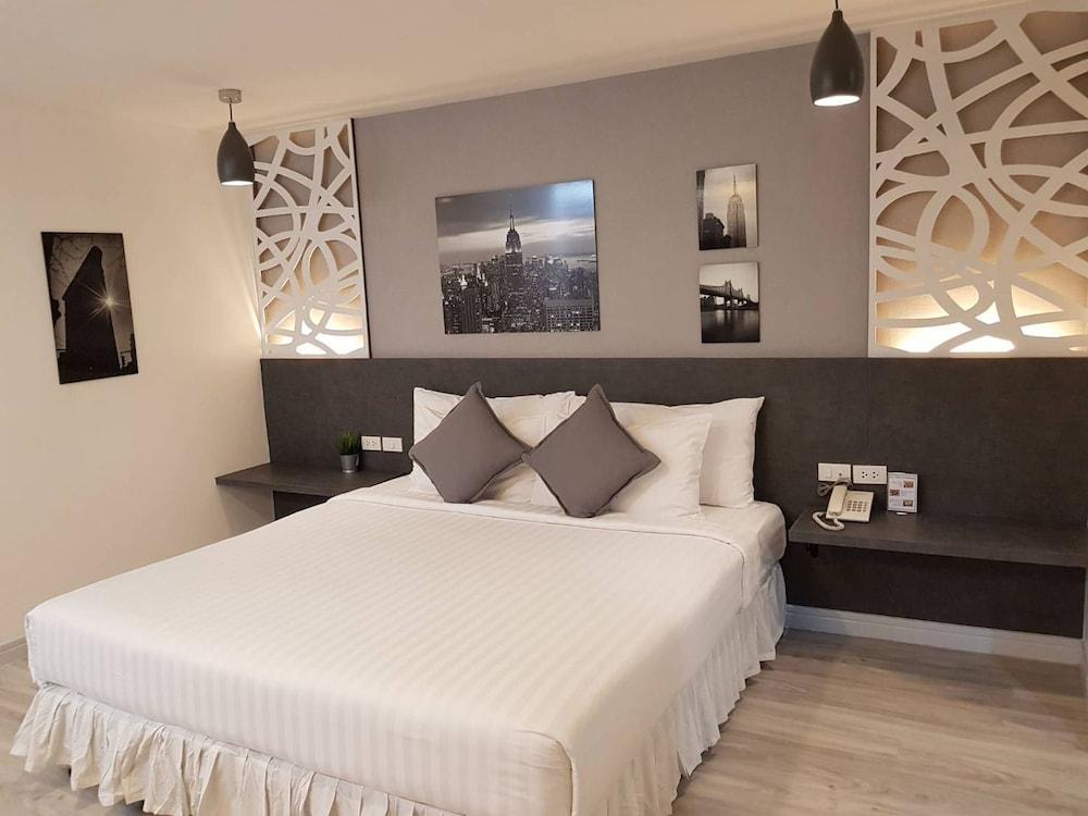 The Mini R Ratchada Hotel Банкок Екстериор снимка