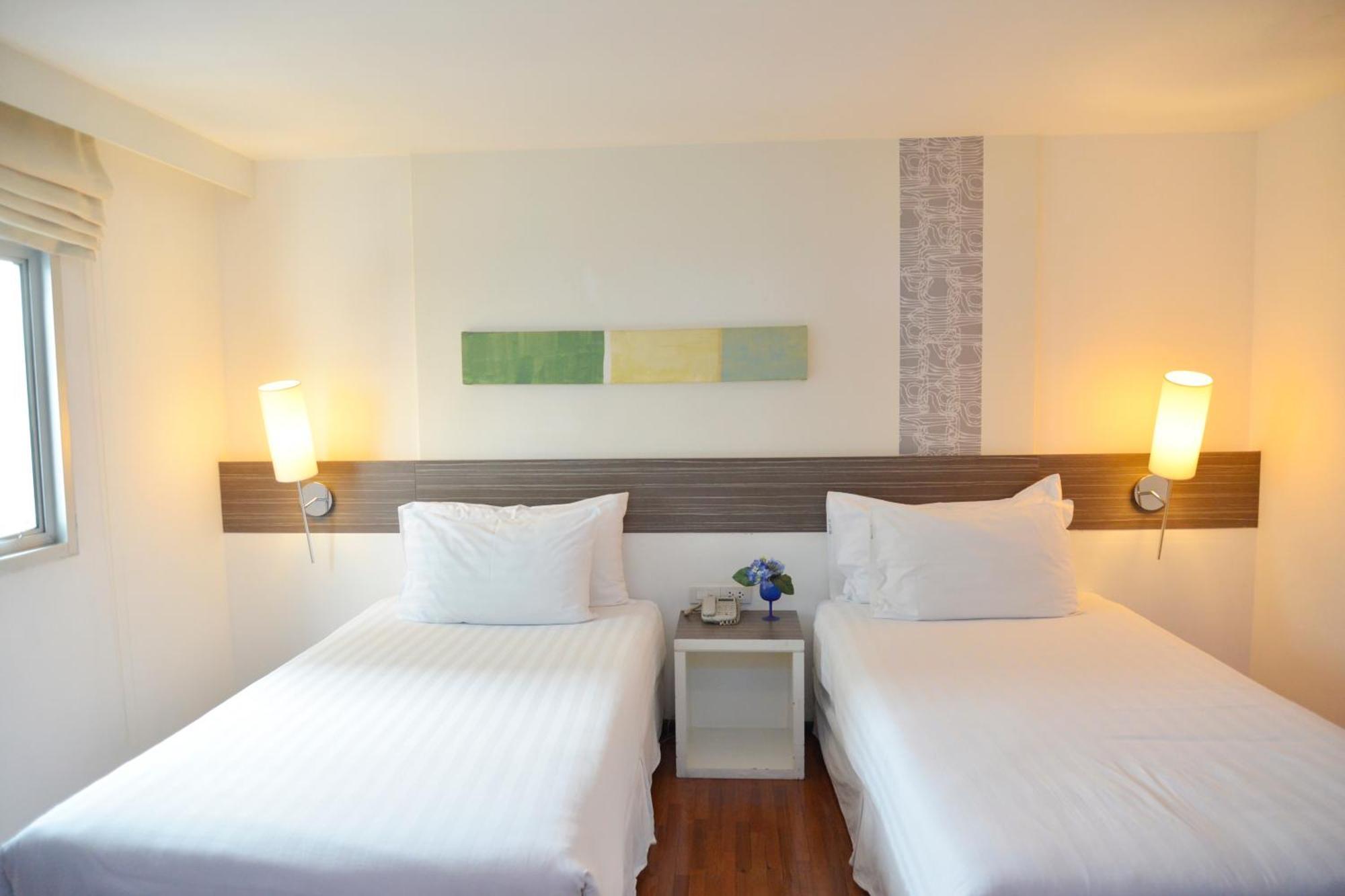 The Mini R Ratchada Hotel Банкок Екстериор снимка