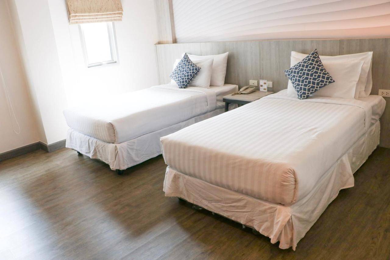 The Mini R Ratchada Hotel Банкок Екстериор снимка