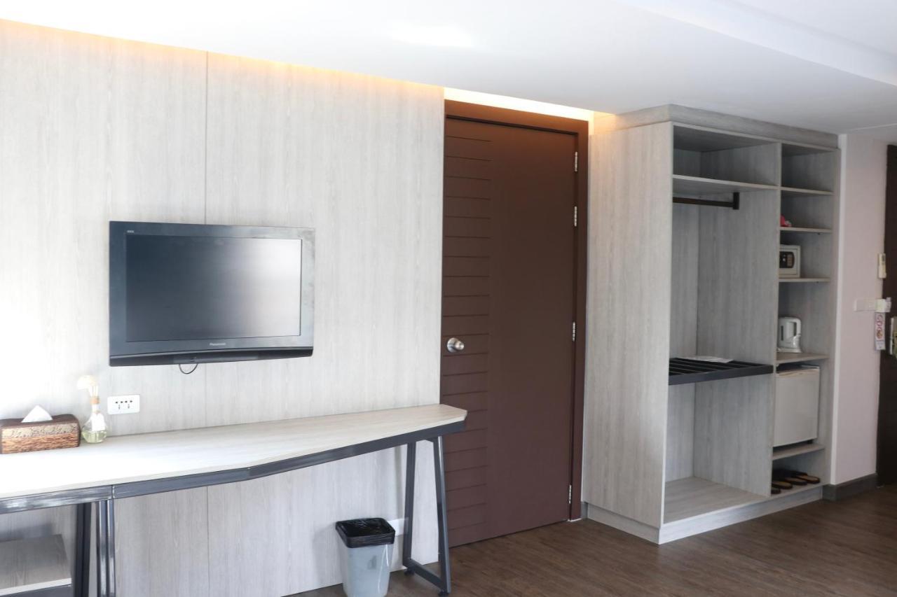 The Mini R Ratchada Hotel Банкок Екстериор снимка