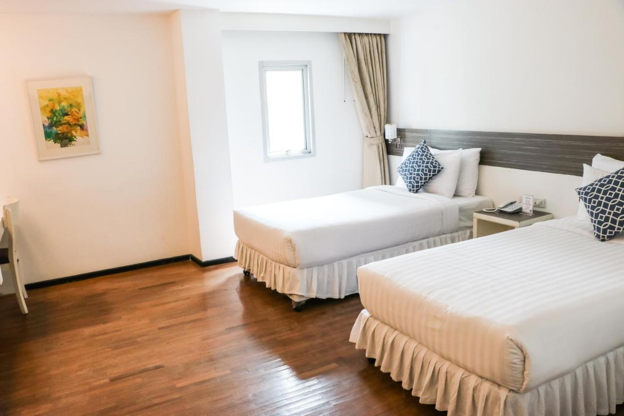 The Mini R Ratchada Hotel Банкок Екстериор снимка